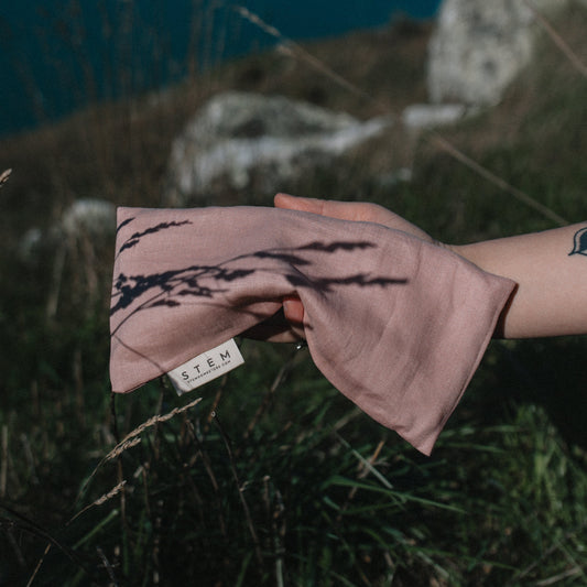LAVENDER + CHAMOMILE EYE PILLOW - PETAL ** PRE-ORDER **