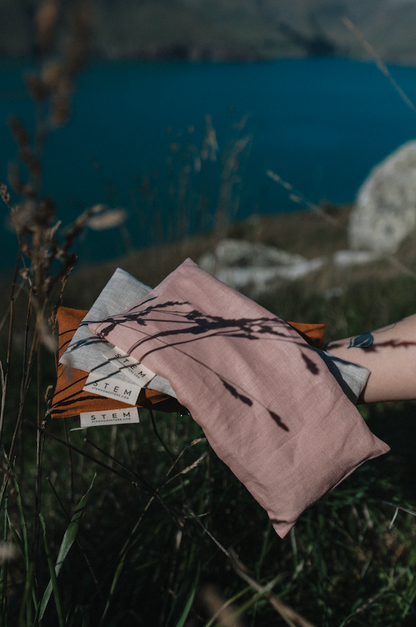 LAVENDER + CHAMOMILE EYE PILLOW - PETAL