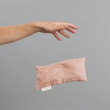 Load image into Gallery viewer, ***PREORDER*** - LAVENDER + CHAMOMILE EYE PILLOW - PETAL
